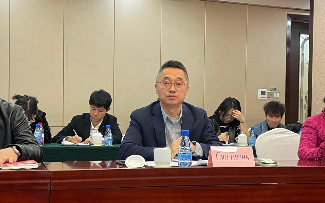 互免签证推动哈中交流 新疆成为合作新纽带(图1)